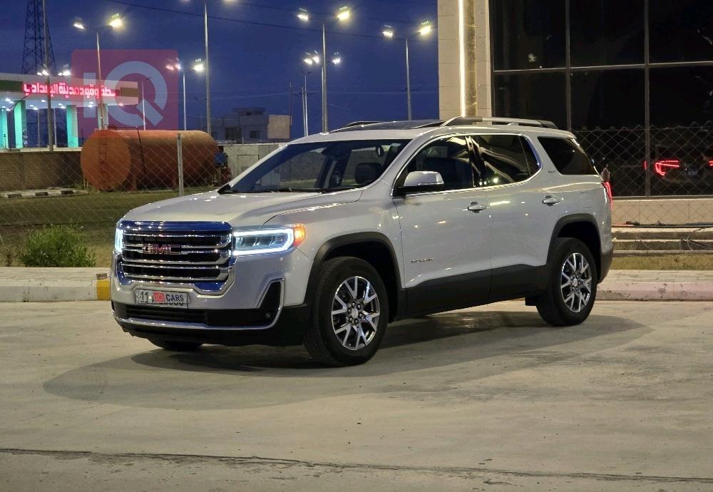 GMC Acadia